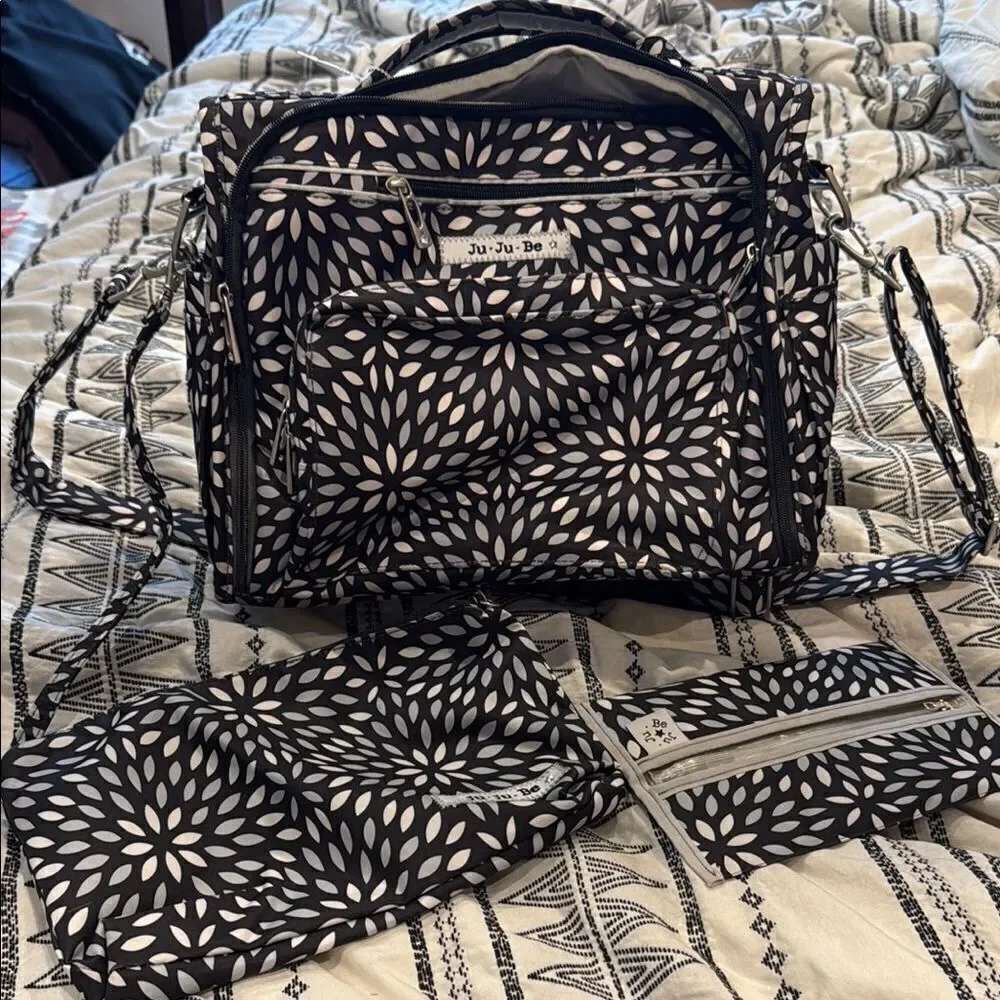 Ju-Ju-Be Black and White Baby Bag Set backpack designer bag purse tote diaper